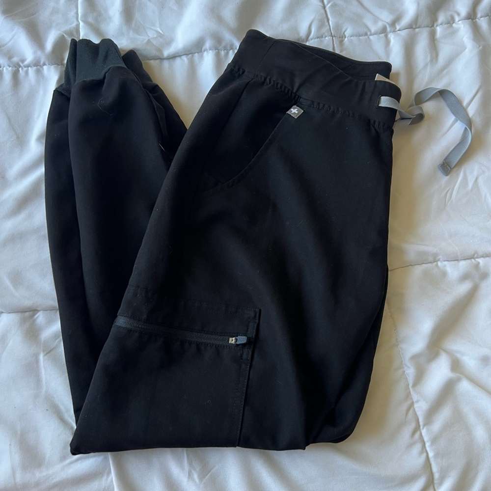 FIGS black Zamora joggers xs